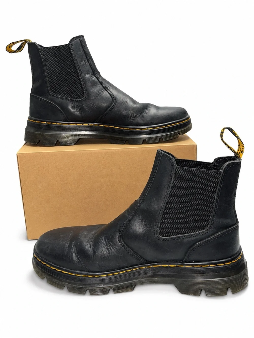 Dr. Martens Embury Chelsea Boots Men’s US 11 Black Leather Pull-On Ankle Boots
